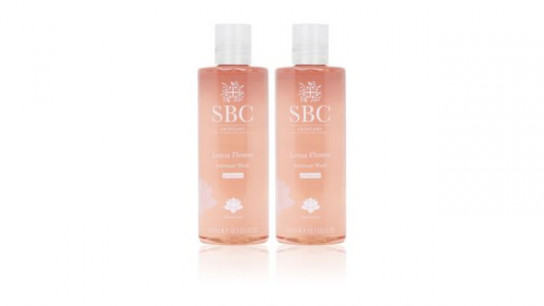 SBC
Detergente intimo
Lotus Flower
menopausa (2x300ml)