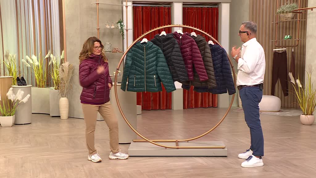 Neropale veste Nina Leonard