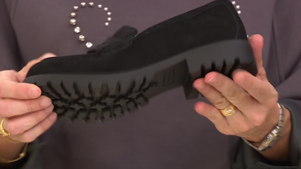 Skechers, Calzature e lifestyle